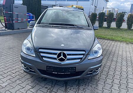 Mercedes-Benz B 200 gebraucht kaufen Mercedes-Benz B 200 CDI*1.Hand*Vollausstattung*Tüv Neu!!