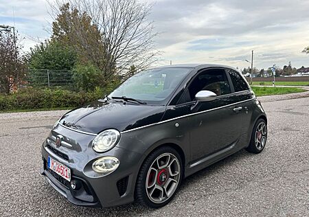 Abarth 595 Turismo Carbon