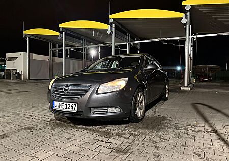Opel Insignia 2.0 CDTI 150 Jahre 96kW 150 Ja...
