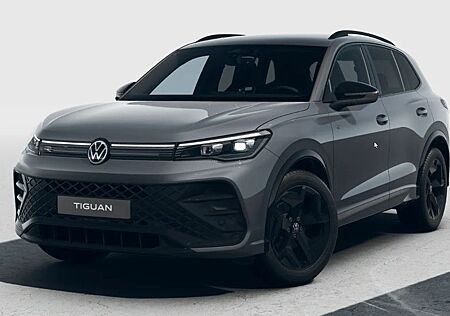 VW Tiguan Volkswagen R-Line 1.5 eTSI OPF DSG AHK Pano ACC
