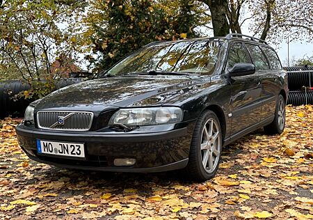 Volvo V70 2.4 - TÜV 07.26 Kombi Langstrecke