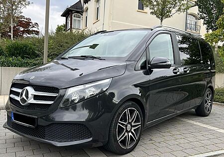 Mercedes-Benz V 300 d Aut. AMG Line 19 6 Sitzer Rückf.Kamera