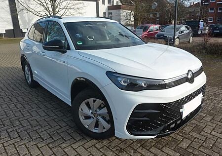 VW Tiguan Volkswagen 1.5 eTSI OPF DSG R-Line R-Line NEUWERTIG