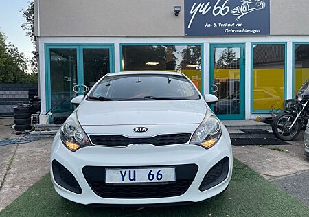 Kia Rio Dream Team TÜV & SERVICE NEU