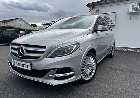 Mercedes-Benz B 200 c NGD~Sport Paket~Distr.~Kamera~Spur~Totw.