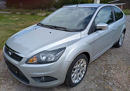 Ford Focus 1,6 1. Rentnerhand, Zahnriemen neu