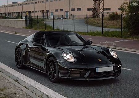 Porsche 992 Targa 4 GTS*Lift*Approved*Matrix*ACC*18Wege*