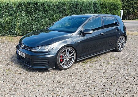 VW Golf Volkswagen 2.0 TDI BMT GTD neu TÜV Zahnriemen 19"