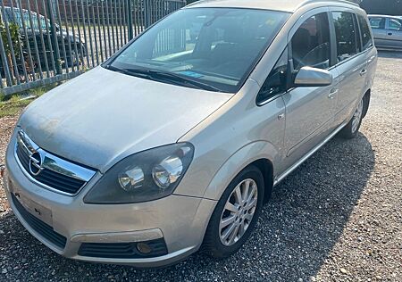 Opel Zafira 1.9 CDTI Edition 110kW