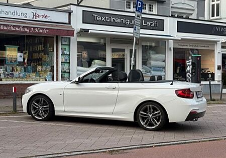 BMW 220d Cabrio Auto. M-Sport