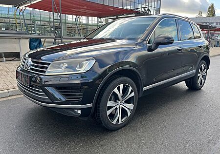 VW Touareg Volkswagen 3.0 V6 TDI Executive Edition SCR Tiptr.