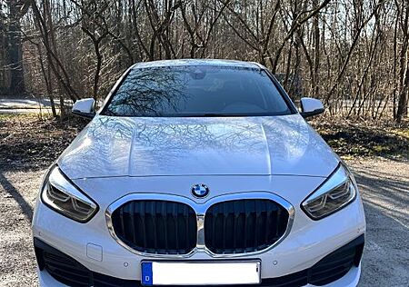 BMW 116i Advantage Advantage mit Werksgarantie
