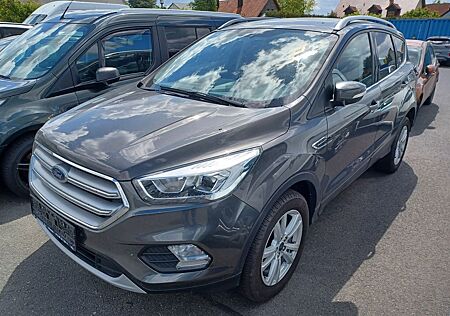 Ford Kuga 1,5 ** C und C / AHK ** mit Garantie
