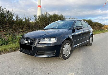 Audi A3 1.4 TFSI Sportback *SHZ*PDC*BT*KLIMA*