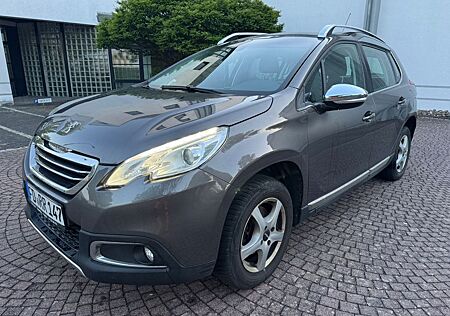 Peugeot 2008 Allure 120 VTi Allure 60.000km*Scheckheft