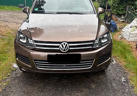 VW Touareg Volkswagen 3.0 V6 TDI Luft/Leder/Pano/AHK/360/4xSHZ