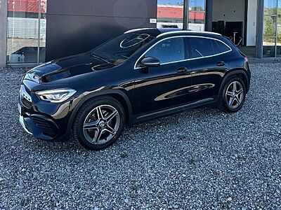 Mercedes-Benz GLA 250 4M *AMG*Pano*Sound*Totwinkel*LED*Kamera*