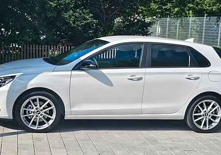 Hyundai i30 1.0 T-GDI Advantage Advantage