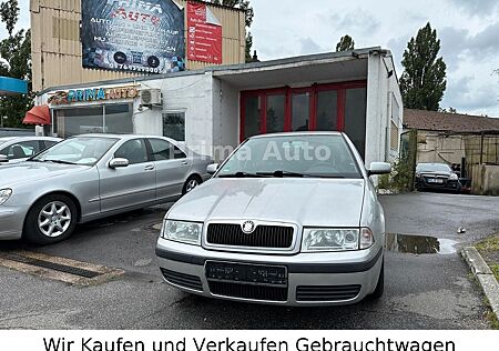 Skoda Octavia 1.6 Ambiente