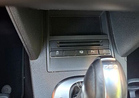 VW Touran Volkswagen 2.0 TDI DSG MATCH MATCH