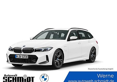 BMW 330e xDrive Touring Automatic M Sportpaket AHK
