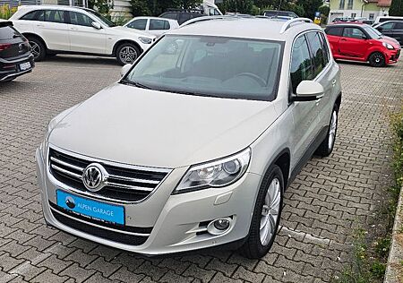 VW Tiguan Volkswagen *2.0*TDI*Team*4Motion*Bi-Xenon*Kamera*Navi
