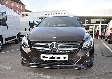 Mercedes-Benz B 180 B -Klasse Score