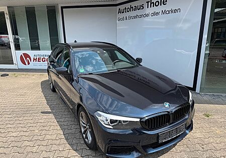 BMW 530 i Touring M Sport*NAVI+CARPLAY*