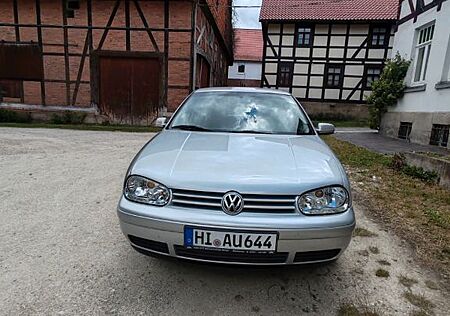 VW Golf Volkswagen 1.6 Automatik