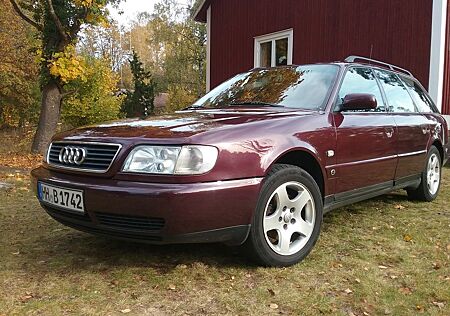 Audi A6 2.5 TDI Avant Automatik Glas SD bald H Kennz.