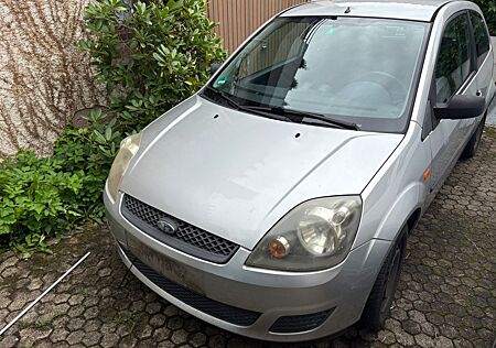 Ford Fiesta 1,3 44 kW Ambiente Ambiente