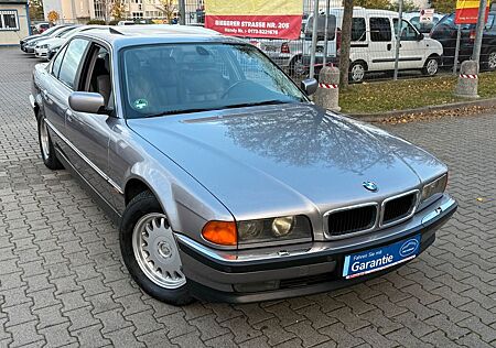 BMW 735iA AUTO*LEDER*NAVI*TV*EGSD*M.SPORT-LR*SHZ*VOL