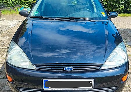 Ford Focus 1.6 -