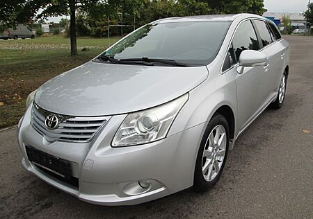 Toyota Avensis Kombi Executive
