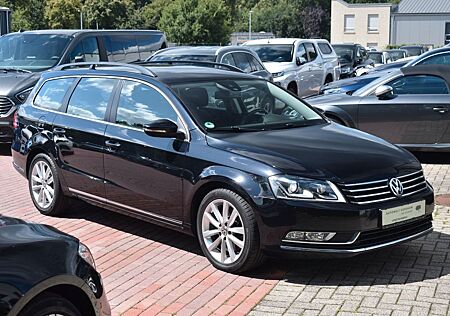 VW Passat Variant Volkswagen *XENON*KEYLESS*STANDHEIZ*KAMERA