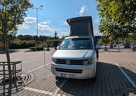 VW T5 Multivan Volkswagen facelift 2011 camper pop top roof