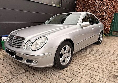 Mercedes-Benz E 200 KOMPRESSOR Benzin/Erdgas Elegance
