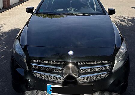 Mercedes-Benz A 180 BlueEFFICIENCY -