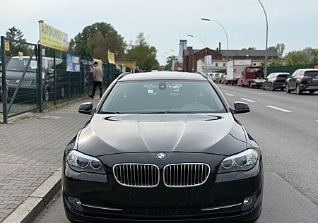 BMW 520d 520 Baureihe 5 Touring Automatik! Panorama!
