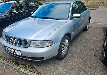 Audi A4 TÜV 02/26 Top Preis! Super übergangsauto