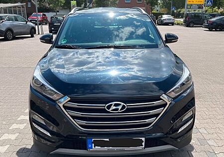 Hyundai Tucson 2.0 CRDi 4WD STYLE