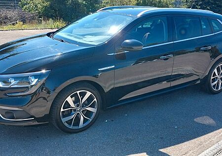 Renault Megane ENERGY dCi 130 Bose Edition Grandtour...