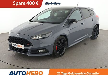 Ford Focus 2.0 EcoBoost ST*PDC*SHZ*KLIMA*XENON*