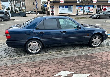 Mercedes-Benz C 280 W202 Oldtimer