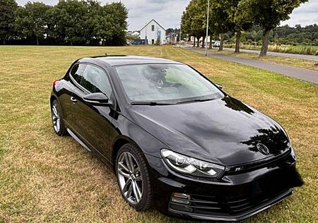 VW Scirocco Volkswagen 2.0 TSI DSG -