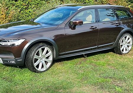 Volvo V90 Cross Country D4 AWD Geartronic -