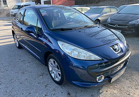 Peugeot 207 1.6 16V HDi FAP Sport 1. Hand!