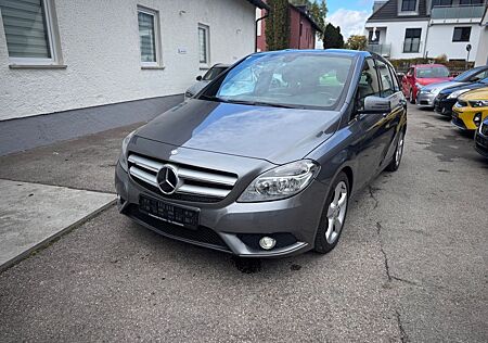 Mercedes-Benz B 200 B -Klasse Sportpaket Automatik