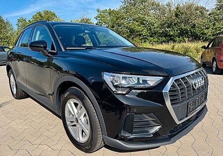 Audi Q3 35 TDI Business-Paket aus 1.Hand