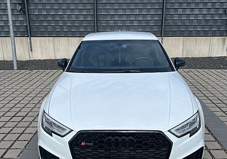 Audi RS3 2.5 TFSI S tronic quattro -